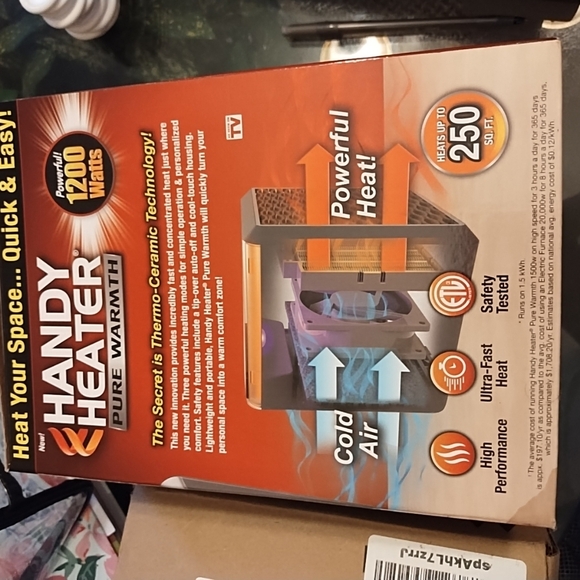 Handy Heater Pure Warmth Space Heater For Small Room Or Office New In Box - Picture 3 of 5